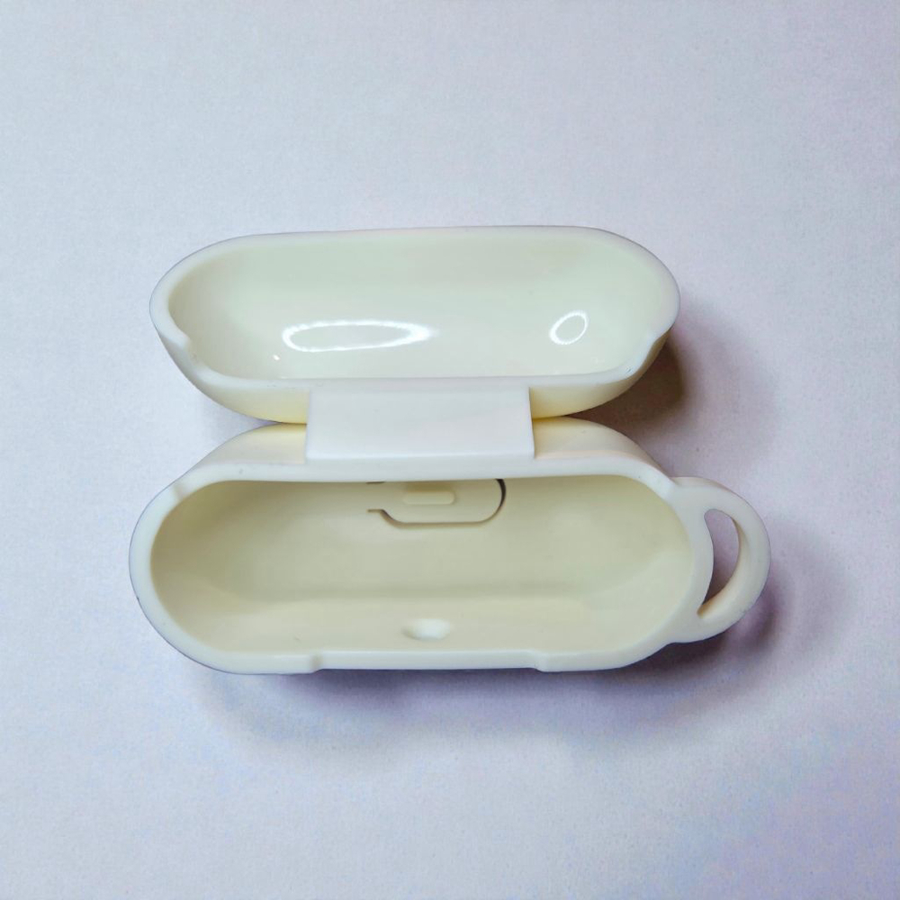 Unisex Poppy AirPods Pro Case & Charm Cluster Bundle One Size Beige Gold - Picture 2 of 3